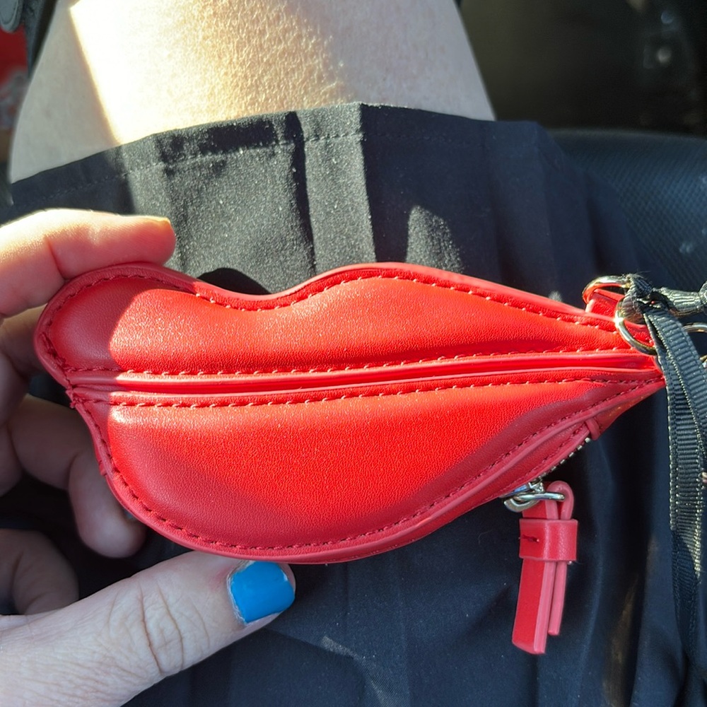 NWT Diane Von Furstenberg for Target red lips coin pouch